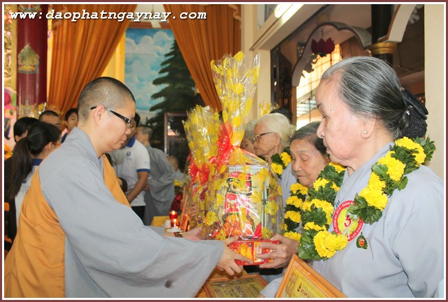 TP. HCM: Quan Âm Tu Viện tổng kết hoạt động Phật sự 2014
