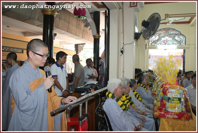 TP. HCM: Quan Âm Tu Viện tổng kết hoạt động Phật sự 2014