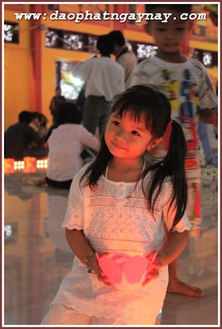 Đồng Nai: Lung linh lễ hội Cúng đèn tại thiền viện Phước Sơn