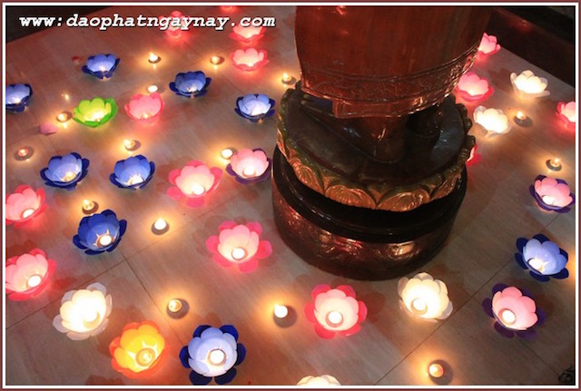 Đồng Nai: Lung linh lễ hội Cúng đèn tại thiền viện Phước Sơn