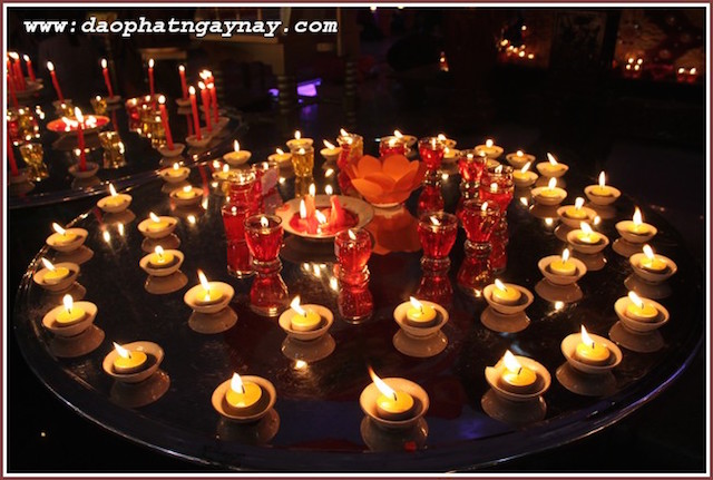 Đồng Nai: Lung linh lễ hội Cúng đèn tại thiền viện Phước Sơn