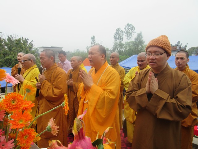 Thái Bình: Chùa Khánh Sơn tổ chức lễ đổ mái ngôi Đại hùng Bảo điện