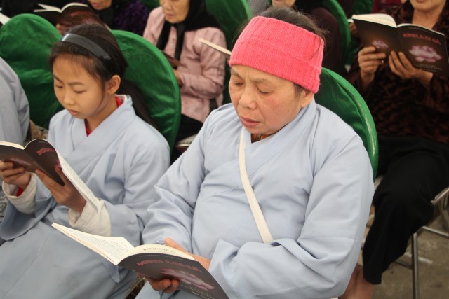 Thái Bình:  Chùm ảnh Đại lễ cầu an, cầu siêu tại đền thờ Tổ họ Trần Việt Nam