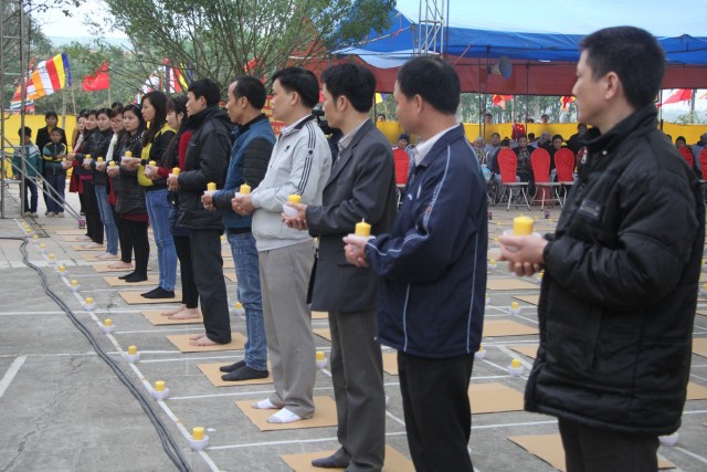 Thái Bình:  Đêm hoa đăng Đại lễ cầu an, cầu siêu tại đền thờ Tổ họ Trần Việt Nam