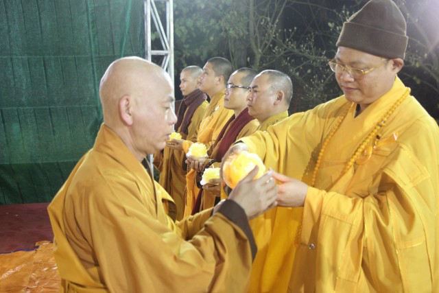 Thái Bình:  Đêm hoa đăng Đại lễ cầu an, cầu siêu tại đền thờ Tổ họ Trần Việt Nam