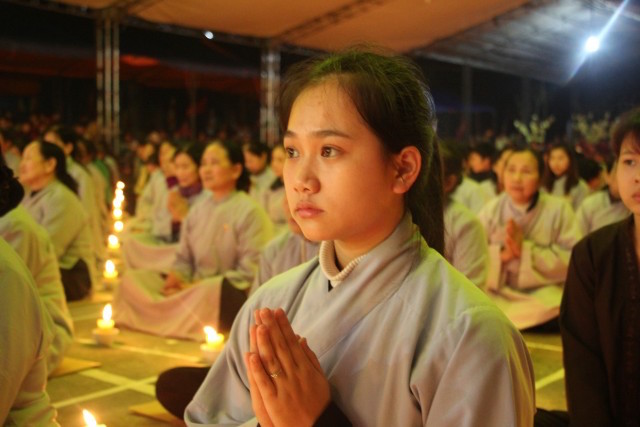 Thái Bình:  Đêm hoa đăng Đại lễ cầu an, cầu siêu tại đền thờ Tổ họ Trần Việt Nam