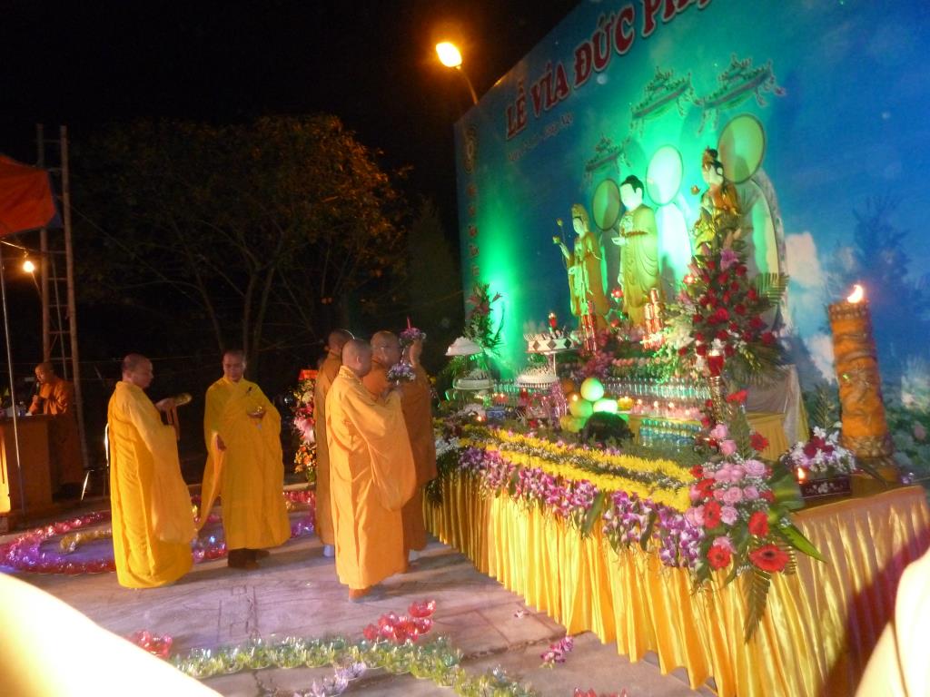 Đại Lễ Kỷ Niệm Vía Phật A Di Đà Tại Chùa Cổ Am Hưng Yên PL. 2558