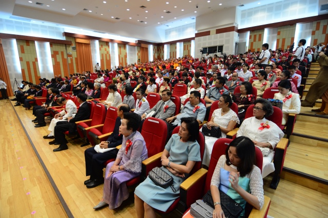 TT. Thích Nhật Từ nhận giải thưởng &quot;Lãnh Đạo Xuất Sắc Phật Giáo Thế Giới&quot; tại Thái Lan
