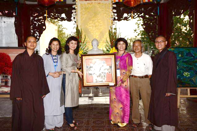 Quỹ Đạo Phật Ngày Nay: Triển lãm tranh gây quỹ từ thiện