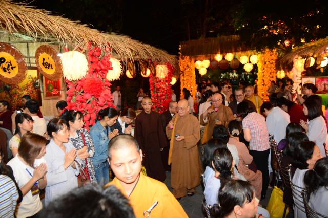 TP.HCM: Tưng bừng khai mạc Lễ hội Văn hóa Dân tộc và Phật giáo &#039;Xuân Phương Nam&#039;