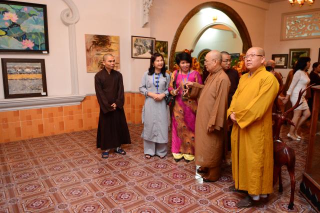 Quỹ Đạo Phật Ngày Nay: Triển lãm tranh gây quỹ từ thiện
