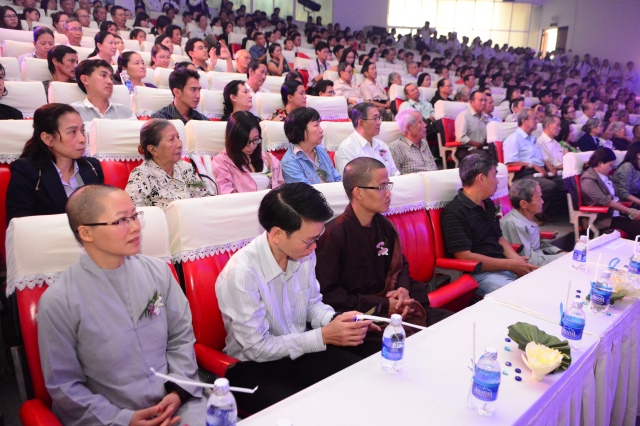 Xúc động lễ tri ân những người đã hiến xác cho khoa học