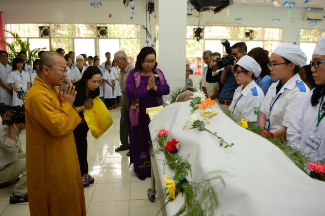 Xúc động lễ tri ân những người đã hiến xác cho khoa học