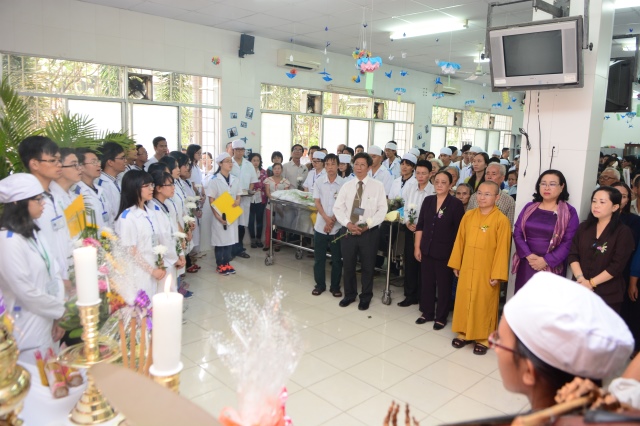Xúc động lễ tri ân những người đã hiến xác cho khoa học
