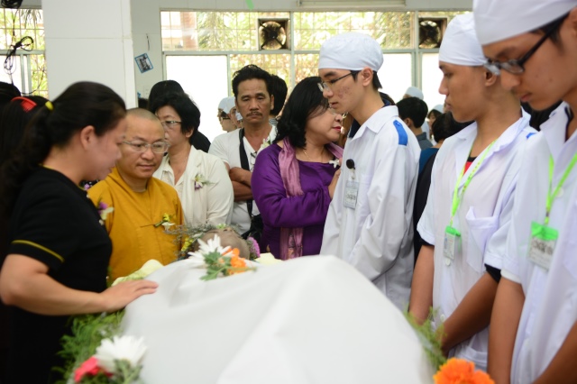 Xúc động lễ tri ân những người đã hiến xác cho khoa học