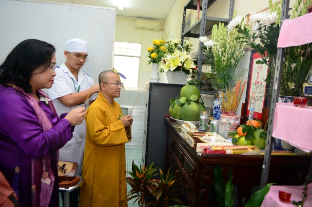 Xúc động lễ tri ân những người đã hiến xác cho khoa học