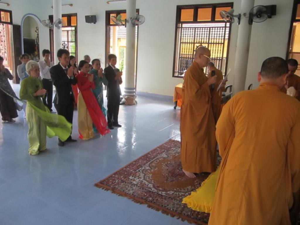 Lễ hằng thuận tại chùa Đức Hòa