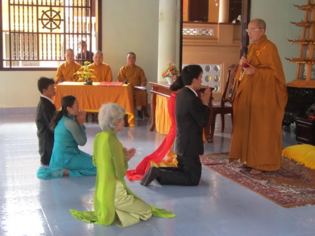 Lễ hằng thuận tại chùa Đức Hòa