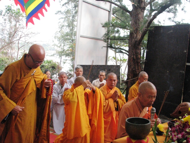 Khánh Hòa: Lễ Đặt đá khởi công Đại trùng tu chùa Từ Tôn (Hòn Đỏ)