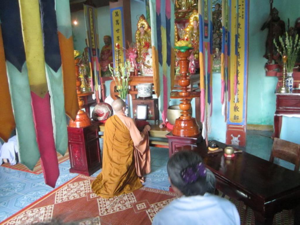 Tu sao cho nhẹ?