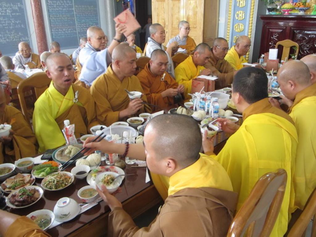 Lễ  húy kỵ lần thứ 16 cố ni sư Thích nữ  Như Tín (1940-1999)