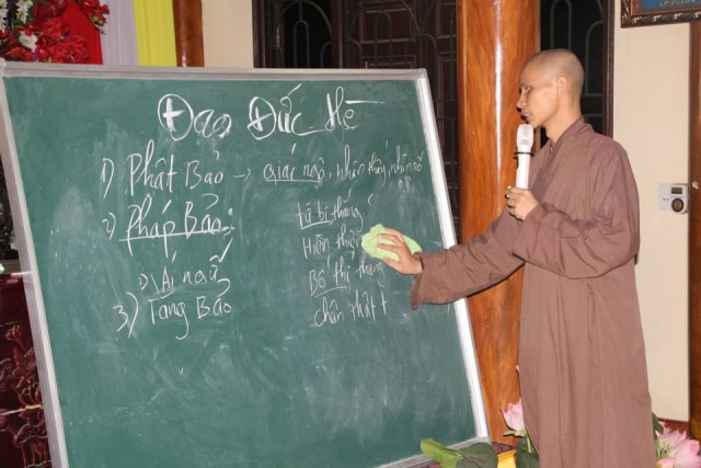Thái Bình: Nhà chùa mở lớp học Phật pháp và lớp học võ cho các em nhỏ
