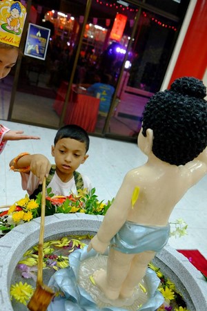 Philippines: Chùm ảnh Đại lễ Phật đản, khai mạc Lễ hội Di sản, triển lãm văn hóa nghệ thuật PG