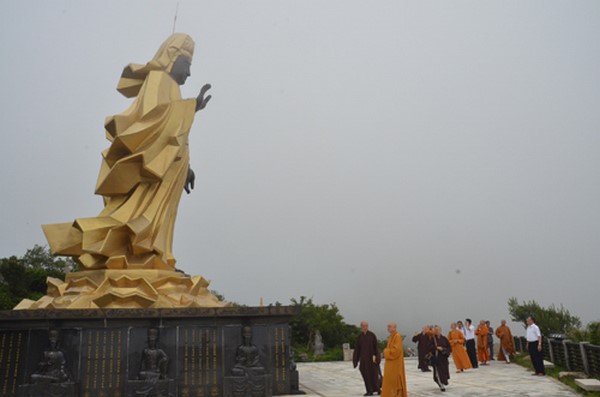 Đài Loan: Chùm ảnh chuyến viếng thăm của Phái đoàn Phật giáo Tp. Hạ Môn, TQ