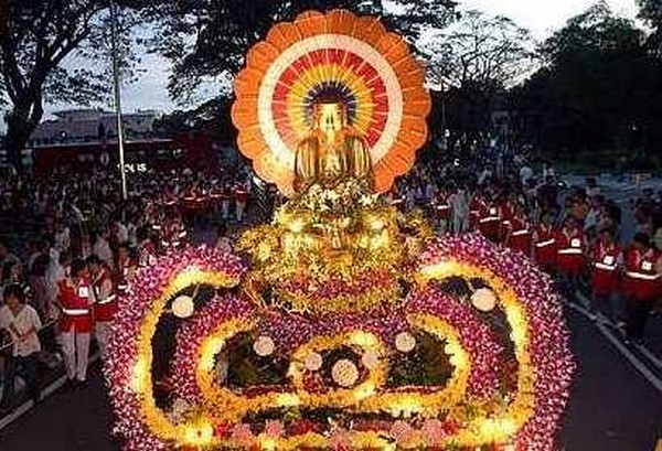 Malaysia: Không khí vui nhộn ngày Kính mừng Phật đản PL. 2559