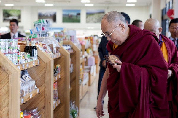 Đức Đạt Lai Lạt Ma viếng thăm Gifu, Kanazawa, Nhật Bản