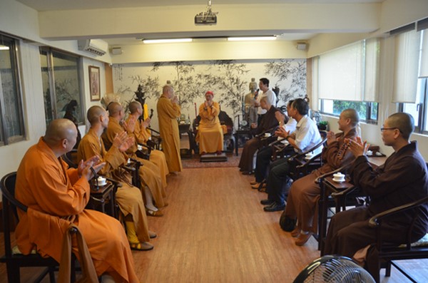 Đài Loan: Chùm ảnh chuyến viếng thăm của Phái đoàn Phật giáo Tp. Hạ Môn, TQ