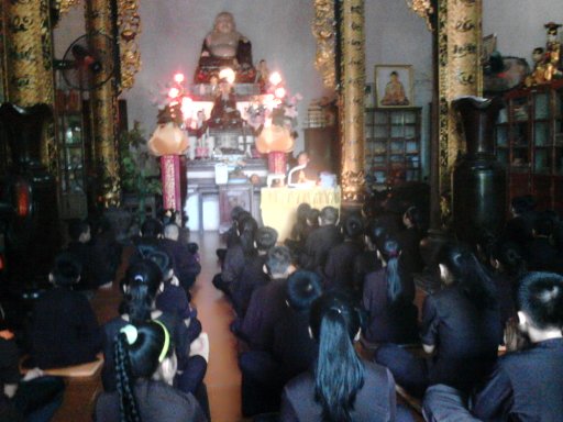 Hải Dương: Chùa Linh Sơn Vạn Phúc tổ chức khóa tu đợt 1 cho các thiếu niên nhi đồng