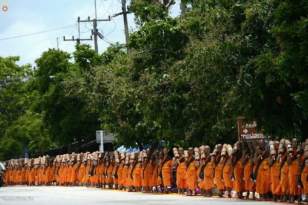Thái Lan: Chùm ảnh Lễ cung nghinh Xá lợi và đón rước tại ngôi Cổ tự Wat Chedi Luang
