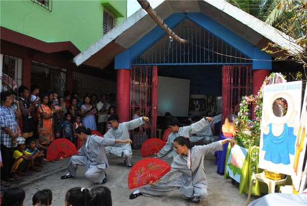Philippines: Lễ Phật đản tại ngôi Làng chài Barangay