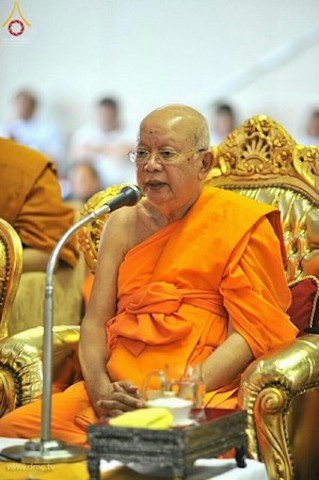 Đức Quốc: Chùm ảnh Lễ Loknimit Okpattsima tại chùa  Wat Phra Dhammakaya, bang Bavaria