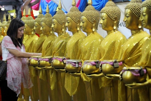 Malaysia: Không khí vui nhộn ngày Kính mừng Phật đản PL. 2559