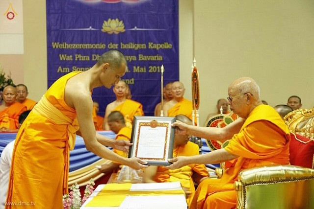 Đức Quốc: Chùm ảnh Lễ Loknimit Okpattsima tại chùa  Wat Phra Dhammakaya, bang Bavaria