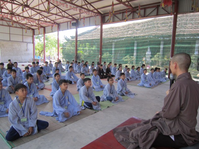 Thái Bình:  Khóa tu “Hơi thở bình an” tại chùa Phúc Minh