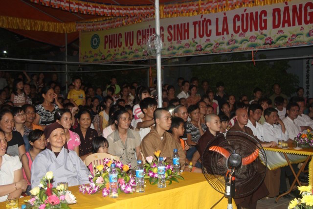 Thái Bình: Một số chùa tổ chức Đại lễ Phật đản PL.2559 - DL.2015