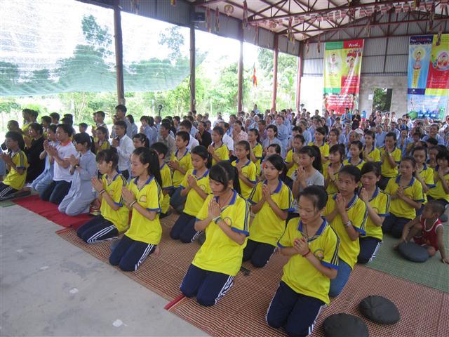 Thái Bình: Một số chùa tổ chức Đại lễ Phật đản PL.2559 - DL.2015