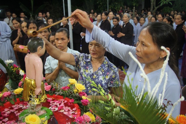 Thái Bình: Một số chùa tổ chức Đại lễ Phật đản PL.2559 - DL.2015