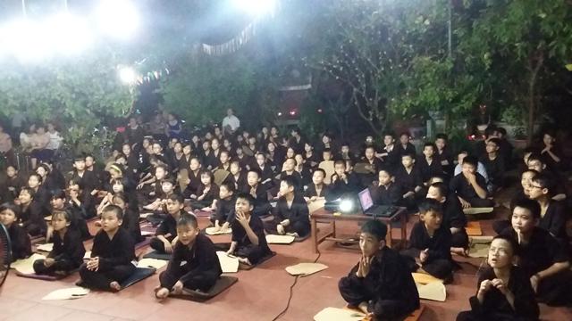 Hải Dương: Chùa Linh Sơn Vạn Phúc tổ chức khóa tu đợt 1 cho các thiếu niên nhi đồng