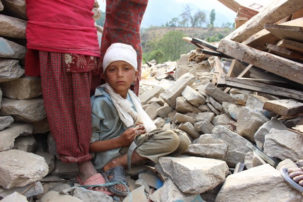 Chùm ảnh Phật giáo Hàn Quốc cứu trợ nạn động đất tại Nepal