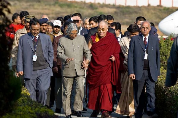 Đức Đạt Lai Lạt Ma gửi Thông điệp chia buồn sự ra đi của Kalam, cựu Tổng thống Ấn Độ