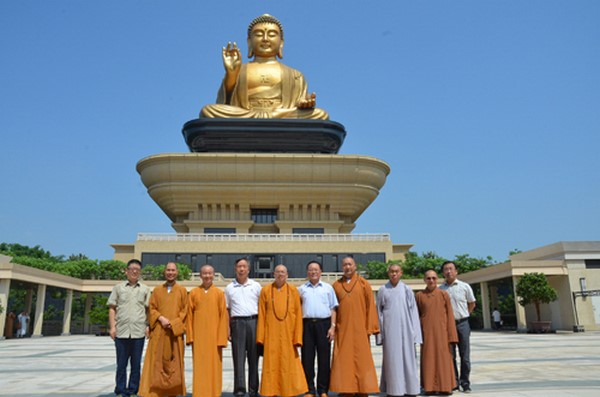 Đài Loan: Chùm ảnh chuyến viếng thăm của Phái đoàn Phật giáo Tp. Hạ Môn, TQ