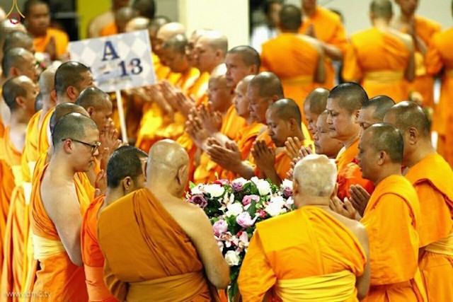 Đức Quốc: Chùm ảnh Lễ Loknimit Okpattsima tại chùa  Wat Phra Dhammakaya, bang Bavaria