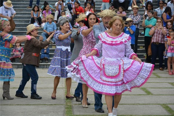 Brazil: Phật Quang Sơn Như Lai Tự kết hợp Lễ hội dân gian Festival (Festa Junina)