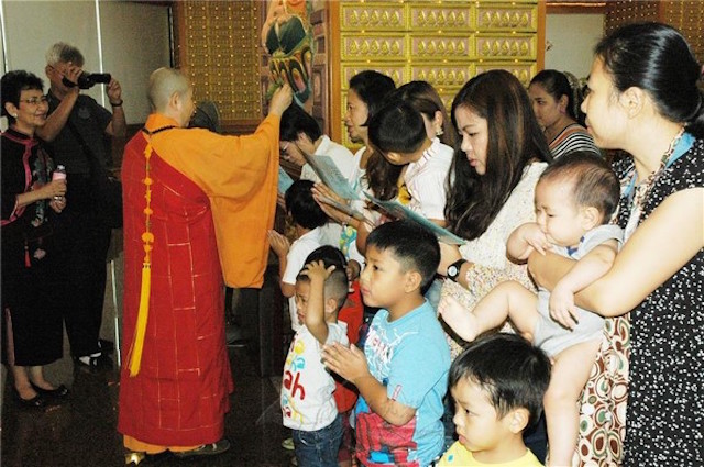 Thái Lan: Quốc tế Phật Quang Sơn tổ chức Phật đản tại Bangkok