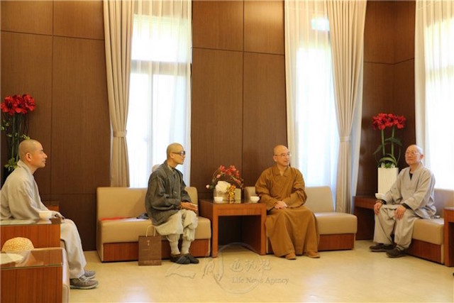 Tăng chúng Dược Thủy Tự, Hàn Quốc tán thán nguyện lực của Đại sư Tinh Vân