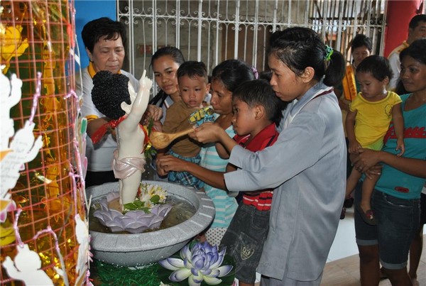 Philippines: Lễ Phật đản tại ngôi Làng chài Barangay